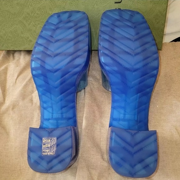 Transparent blue gucci slides - Picture 6 of 16